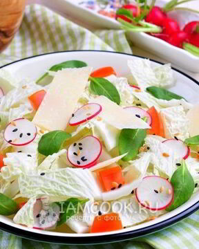 Салат из китайской капусты