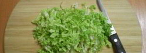 салат из пекинской капусты с кукурузой. Шаг 2