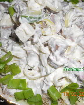 Салат из языка с брынзой