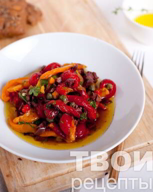 Салат из запеченных перцев