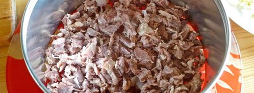 салат мужской каприз с огурцом. Шаг 8