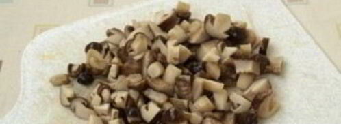 салат новогодний из крабовых палочек. Шаг 6