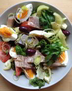 Салат пестрый с сельдью