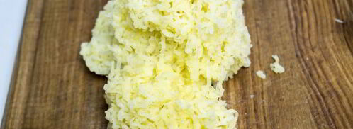 салат грибы под шубой. Шаг 4