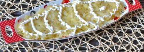 салат шпроты под шубой. Шаг 7