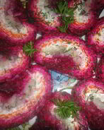 Сельдь под шубой в виде рулета