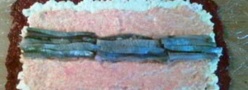 сельдь под шубой в виде рулета. Шаг 2