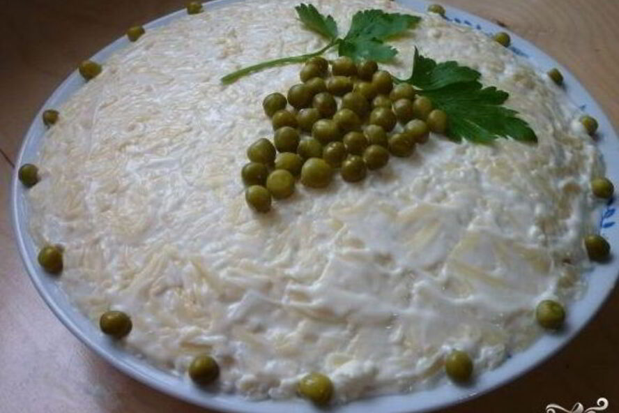 Рецепт салат с горбушей и сыром