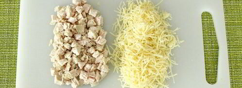 салат с курицей, грибами и сыром. Шаг 6