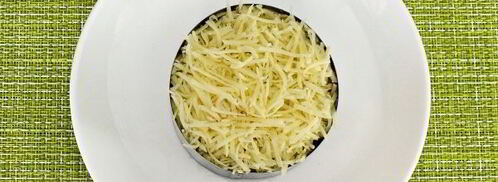 салат с курицей, грибами и сыром. Шаг 10