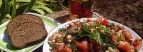 салат с помидорами и фасолью. Шаг 4