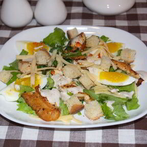 Салат цезарь