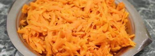 слоеный салат из печени. Шаг 2