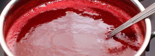 брусничный соус к чему угодно. Шаг 6