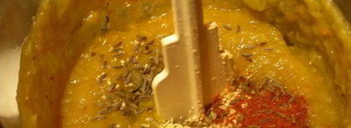 дип из запеченных баклажанов, перцев и кинзы. Шаг 5