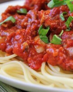 Домашний томатный соус из консервированных помидоров