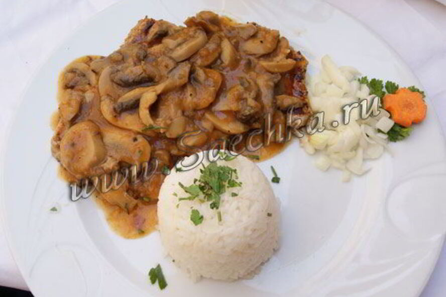Рецепт грибного соуса со сливками