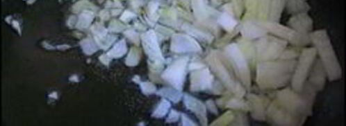 сметанный соус с морковкой и луком. Шаг 3