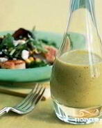 Универсальная заправка для салатов из свежих овощей