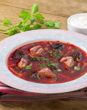 Борщ с черносливом