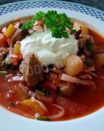 Борщ с картофелем томатами и фасолью