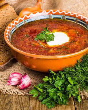 Борщ с салом