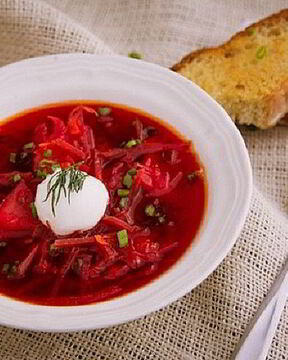 Борщ со свеклой и капустой