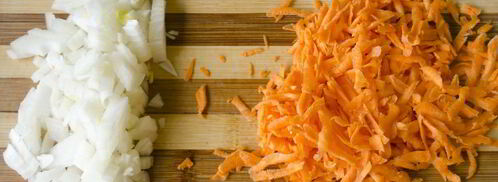 зеленый борщ со щавелем и крапивой. Шаг 3