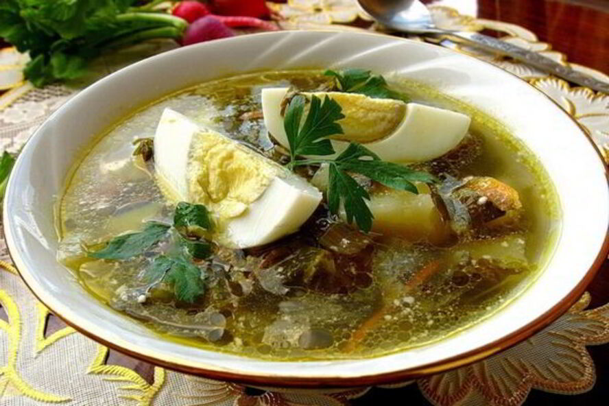 Рецепт зеленый борщ со щавелем по-домашнему