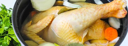 бульон с яйцом. Шаг 3