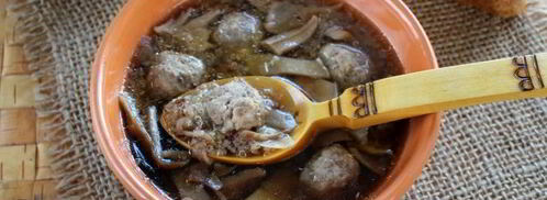 грибной суп с фрикадельками и киноа. Шаг 11