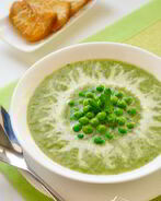 Крем-суп из зеленого горошка и салата Айсберг