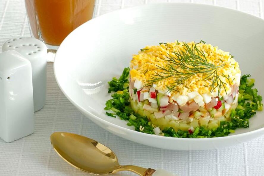 Рецепт классическая окрошка на квасе с языком