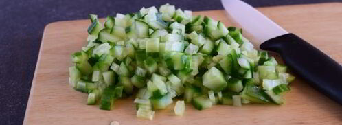 окрошка на кефире с колбасой. Шаг 5