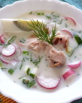 Овощная окрошка с тунцом