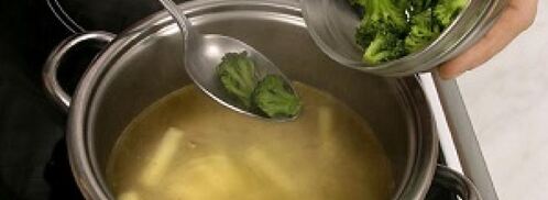 овощной суп с брокколи. Шаг 2