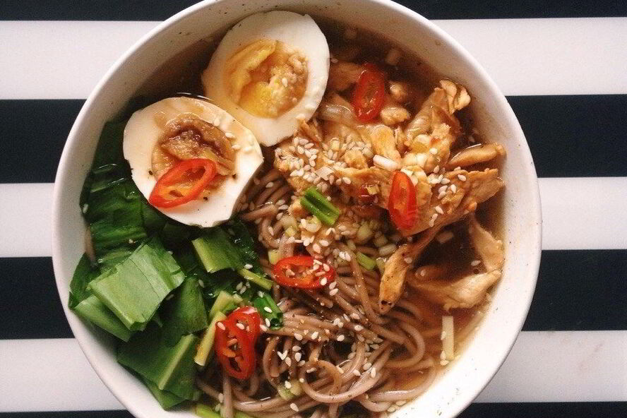 Рецепт простой японский суп с гречневой лапшой