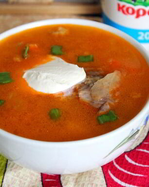 Щи из квашенной капусты с болгарским перцем