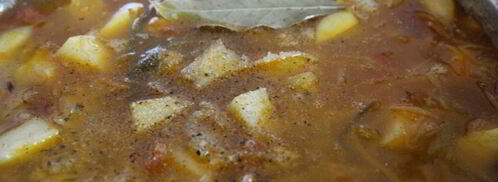 щи из квашеной капусты с фасолью и яблоком. Шаг 6