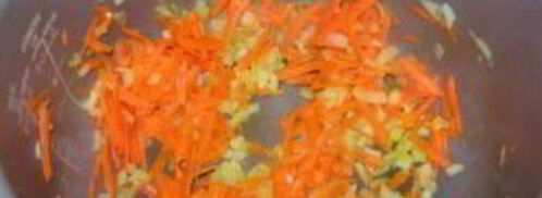 щи из маринованной капусты. Шаг 2