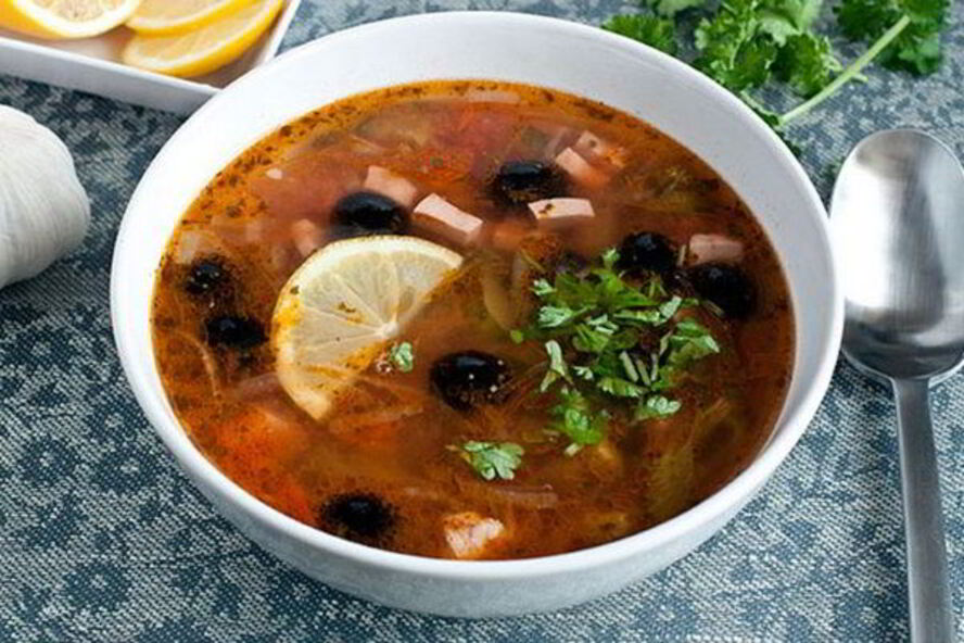 Рецепт солянка домашняя с лимоном