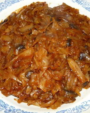 Солянка из капусты с грибами в мультиварке