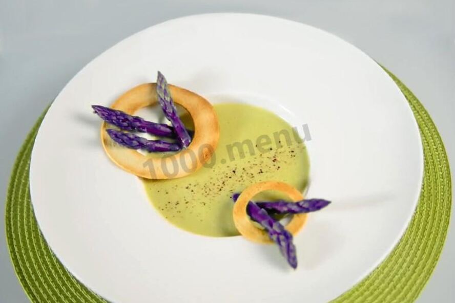 Рецепт французский суп-пюре из спаржи по-аржантейски