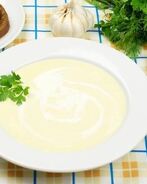 Картофельный суп-пюре с чесноком и сливками