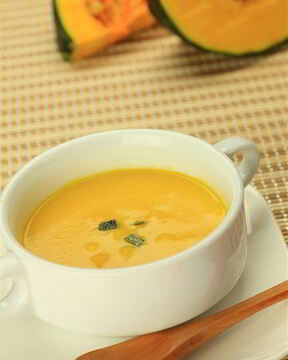 Тыквенный суп-пюре с мандариновым соком