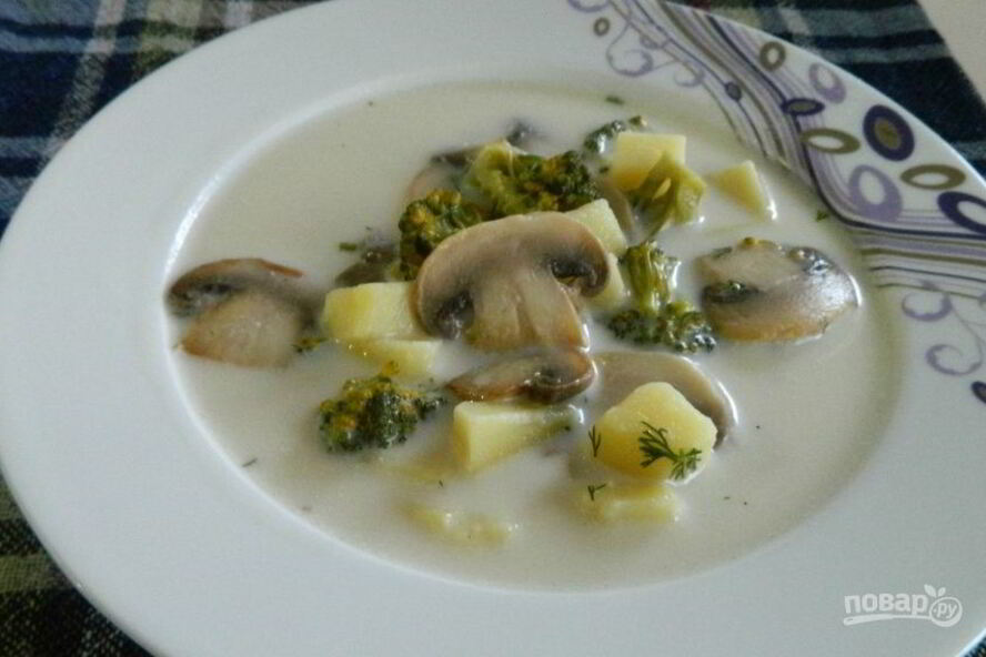 Рецепт сырный суп с шампиньонами и брокколи