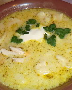Сырный супчик с курочкой и клецками