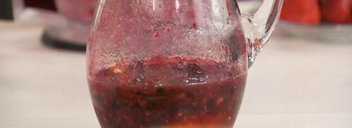 ягодный суп с базиликом. Шаг 2