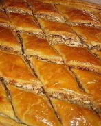 Армянская пахлава с орехами