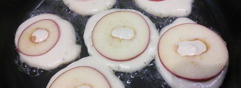 блинчики на сметане с яблоками. Шаг 4